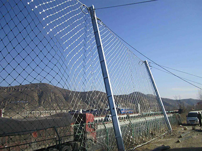 刚性防护网图片1
